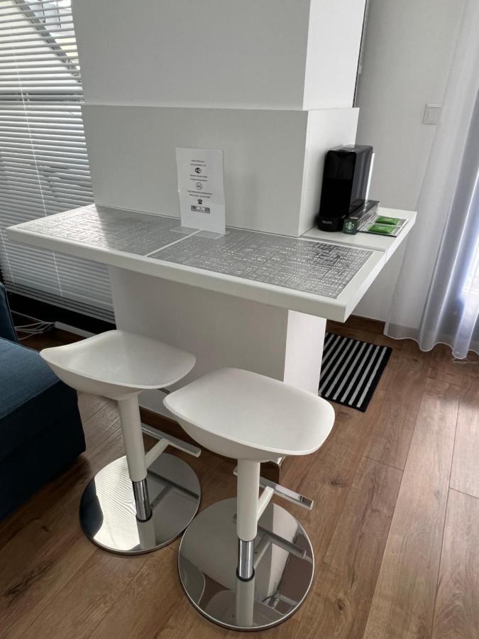Luxe Central Studio With Pool, Parking & Ac Budapeszt Zewnętrze zdjęcie